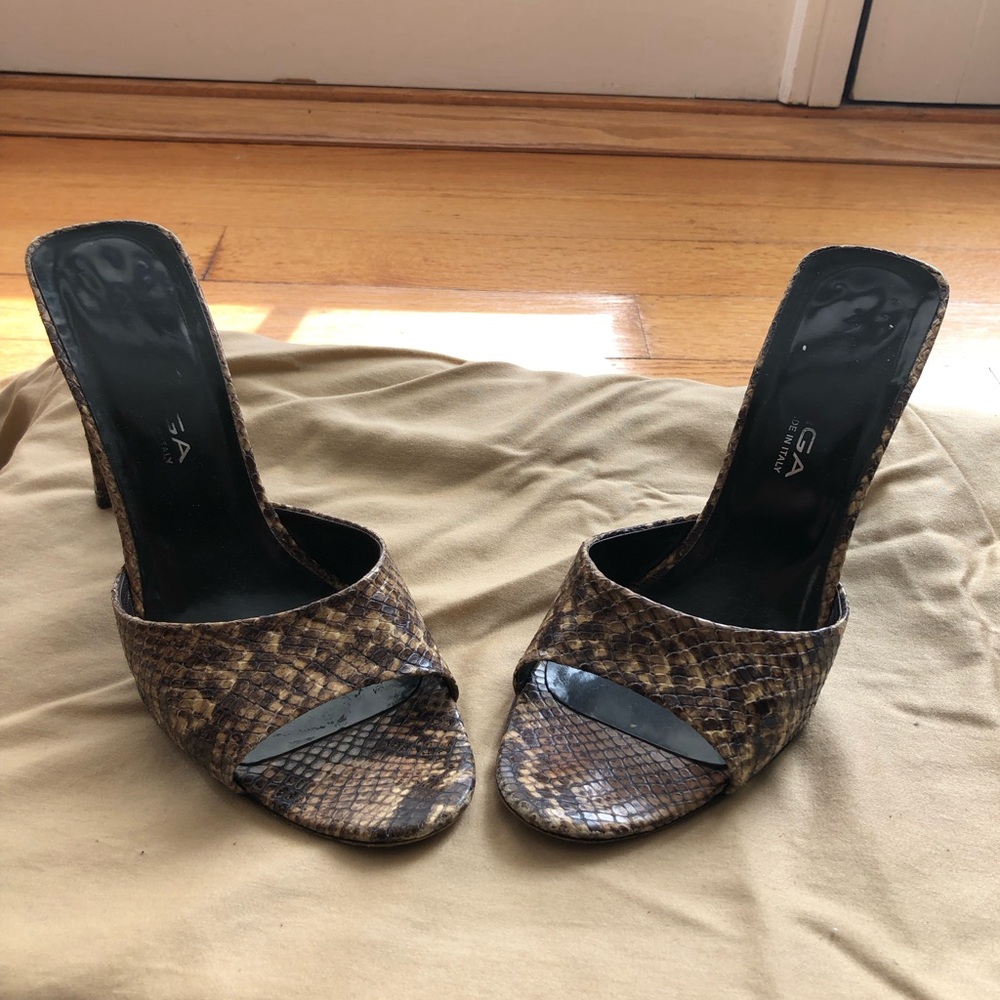 Via Spiga Snakeskin Slide Sandals - Picture 1 of 3